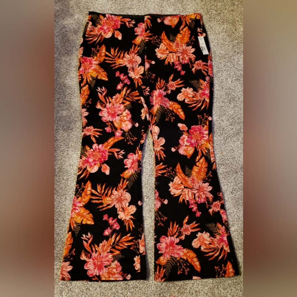 Black Floral Soft Corduroy Plus Pants